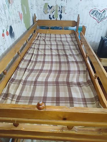 bunk bed: Двухъярусная кровать материал дерево ширина 85 длина 1,90 цена 10000 — 2
