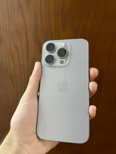 samsung a5 2018 qiymeti azerbaycanda: IPhone 15 Pro, Серебристый, Face ID