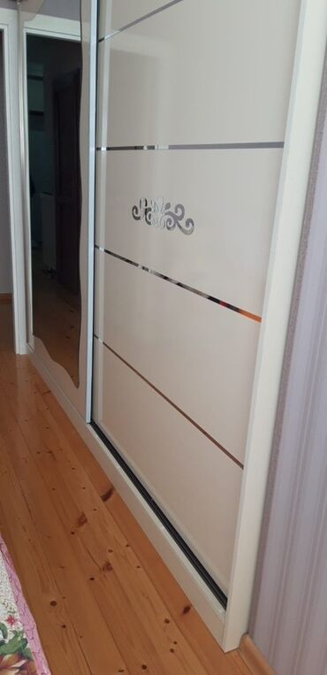 Qonaq otağı dəstləri: Masa və oturacaqlar — 15