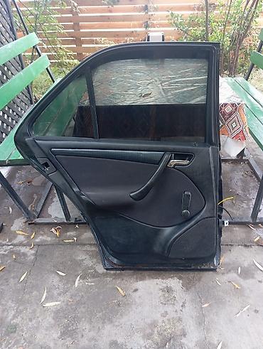 yan güzgülər s: Mercedes-Benz W202 C‑Class üçün arxa qapılar arxa şrlota bufer qabag — 4