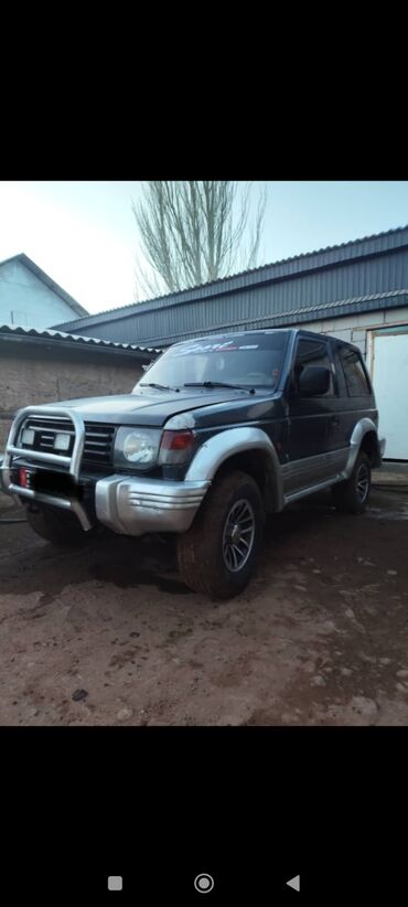 авто для охоты: Mitsubishi Pajero: 1992 г., 2.5 л, Механика, Дизель, Внедорожник