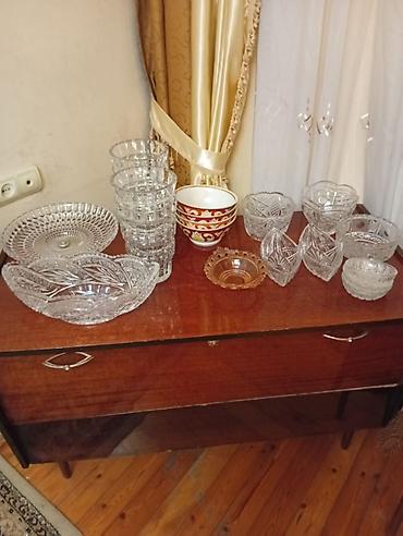 xrustal qutuda: Kristal və şüşə süfrə dəsti - Müxtəlif ölçü və formalarda kristal — 1