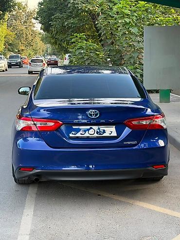 camry le: Toyota Camry: 2018 г., 2.5 л, Вариатор, Гибрид, Пикап — 2