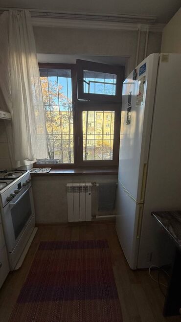 Продажа квартир: 3 комнаты, 58 м², 2 этаж — 10