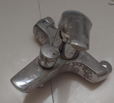 Su qızdırıcı kranlar: Smistitellər. Mətbəx, hamam, axtafa, moydadır, tulpan, djakuzi üçün 5 — 4