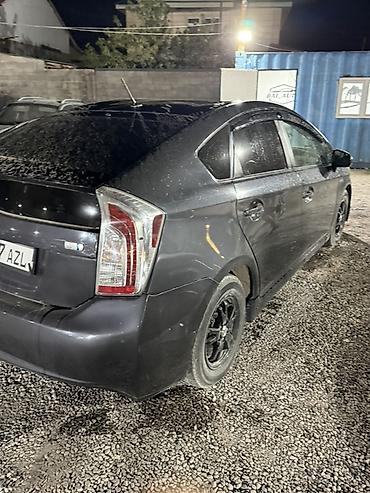 отдам в рассрочку: Toyota Prius: 2018 г., 1.8 л, Автомат, Гибрид, Хэтчбэк — 5