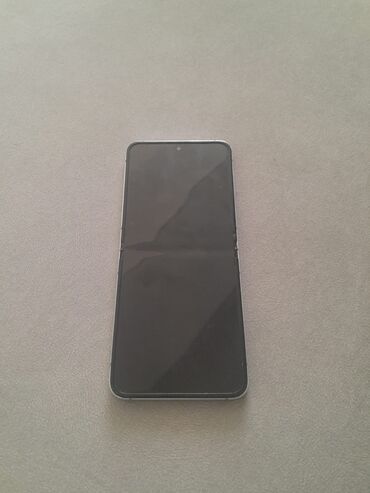 телефон конор: Samsung Galaxy Z Flip 5, Б/у, 256 ГБ, 1 SIM