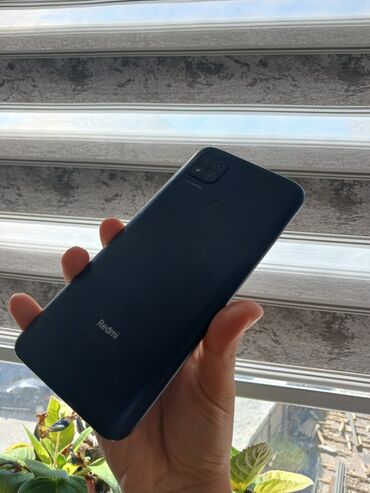 honor 9c: Redmi 9C 64/4 гб Состояние хорошое трещин нету, Обмен интересует