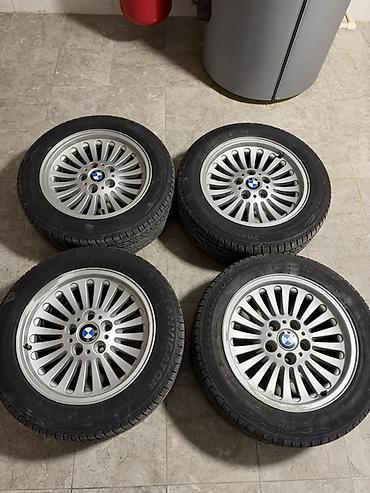 Комплект оригинальных литых дисков BMW с резиной 215/55/16 Идеально