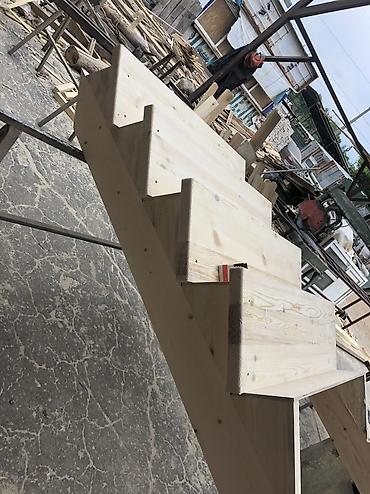 Деревянные лестницы: Ступенькибалясины,тумбы и любые деревянные изделия — 12