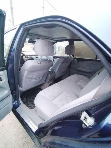 Mercedes-Benz: Mercedes-Benz 200: 2 l | 1997 il Sedan — 6