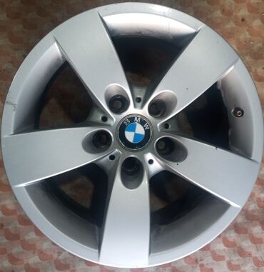 диски 65 стиль: BMW. 4. Ədəd . 16. Diski çatı sivarkasi yoxdu zavod kraskadi Barter