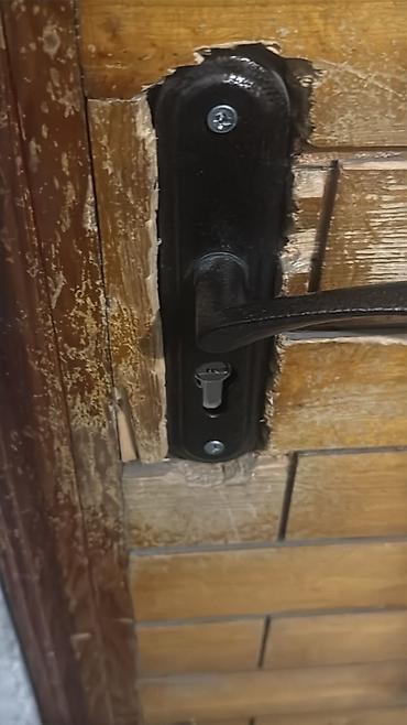 lock master: 🔐 АВАРИЙНОЕ ВСКРЫТИЕ ЗАМКОВ Захлопнулась дверь? Потеряли ключи? Замок — 6