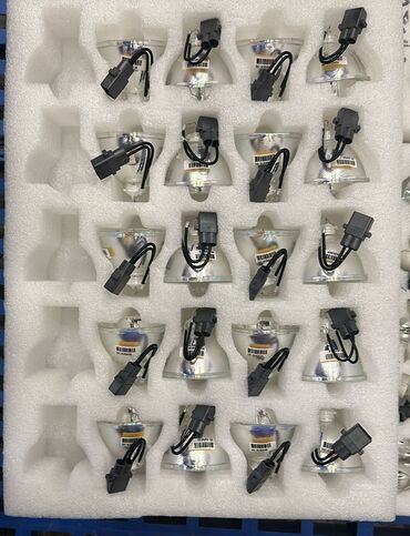 Lampalar: Projektor lampaları və AV receiver Təsvir: - Şəkillərdə müxtəlif — 85