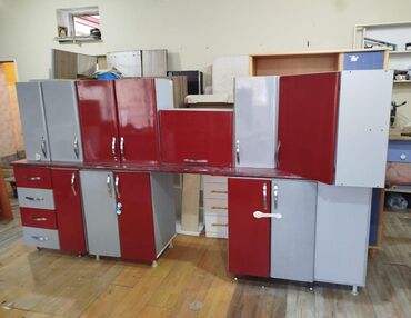 mat metbex mebelleri: Mətbəx mebeli satılır. Qiymət 310 azn. Ölçü 3 metr. Rezapal yeni