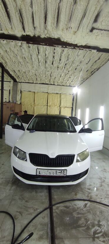 пассат б3 салон: Skoda Octavia: 2015 г., 1.6 л, Типтроник, Бензин, Хэтчбэк