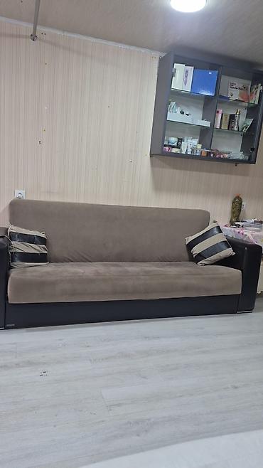 Çevrilə bilən divan – rahat oturma və yataq funksiyası Embowooddan