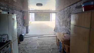 Həyət evləri və villaların satışı: Lökbatan qəs. 6 otaqlı, 125 kv. m, Yeni təmirli