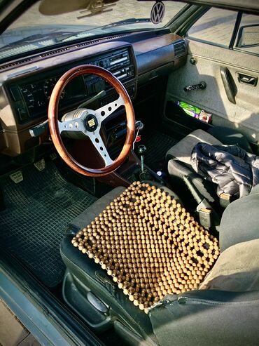 Volkswagen: Volkswagen Golf: 1987 г., 1.3 л, Механика, Бензин, Купе — 7