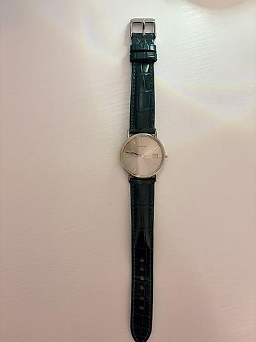 pol sapaski: Longines qol saatı satılır — 150 AZN. Təbii alliqator dərisindən yaşıl — 1
