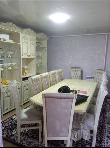 продаю дом аэропорт: Дом, 300 м², 6 комнат, Собственник, Косметический ремонт