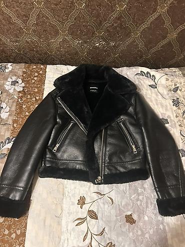 deri kurtka: Dəri kurtka, Bershka, XS — 1