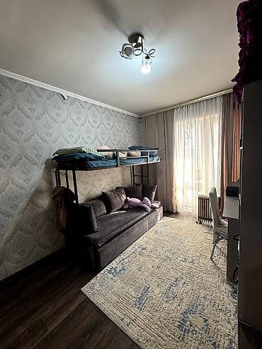 Продажа квартир: 3 комнаты, 64 м² — 2