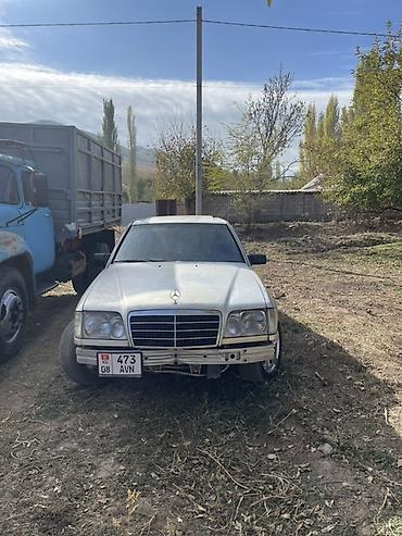 bmw 3 e46: Mercedes-Benz W124: 1995 г., 3 л, Автомат, Дизель, Седан — 2