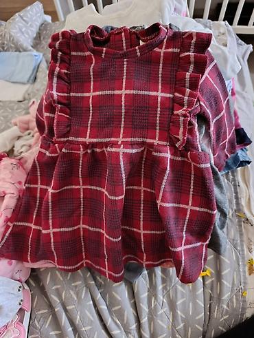 kombinezoni za trudnice: Paket garderobe za bebu/devojčicu, veličina 62,68 i 74. Set obuhvata — 3