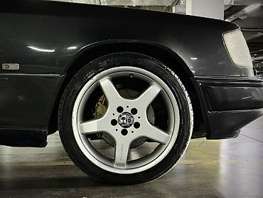 bye e5: Mercedes-Benz E-класс AMG: 1991 г., 3.6 л, Автомат, Бензин, Купе — 10