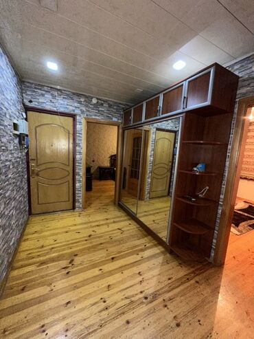 Uzunmüddətli kirayə mənzillər: Yeni gunesli,D masaiv bina 12de4otaqli menzil kiraye verilir. Ev -da lalafo.az — 12 Uzunmüddətli kirayə mənzillər: Yeni gunesli,D masaiv bina 12de4otaqli menzil kiraye verilir. Ev — 12