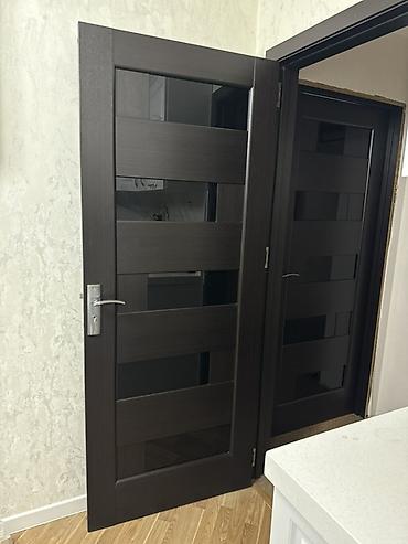 otag qapsi: Qapı sayı: 6 ədəd;
Ümumi qiymət: 350 azn
Əlaqə nömrəsi: 050-697-70-60 — 1
