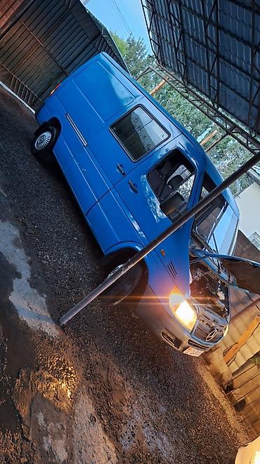 Mercedes-Benz Спринтер: 2002 г., 2.2 л, Механика, Дизель, Бус