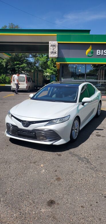 Toyota: Toyota Camry: 2018 г., 2.5 л, Автомат, Бензин, Седан