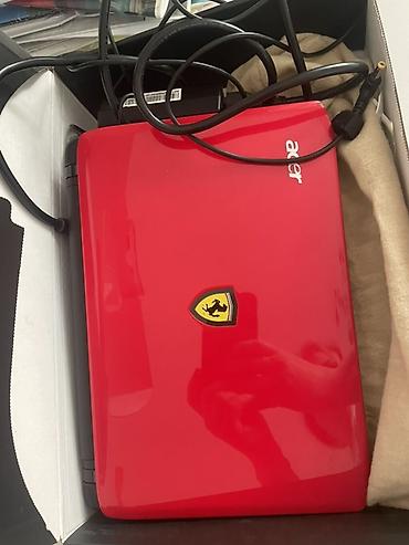 Acer: Məhsul: Acer Ferrari One 200 noutbuku (xüsusi Ferrari seriyası) — 2