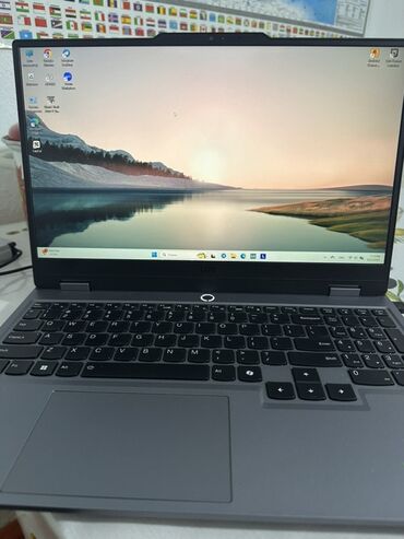 Ноутбуки: Lenovo