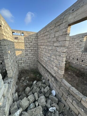 Həyət evləri və villaların satışı: 4 otaqlı, 235 kv. m, Kredit var, Orta təmir — 17