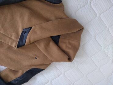 Kaputi: Camel zenski kaput vel 38-40Prelep model, efektan kaput camel boje sa — 8