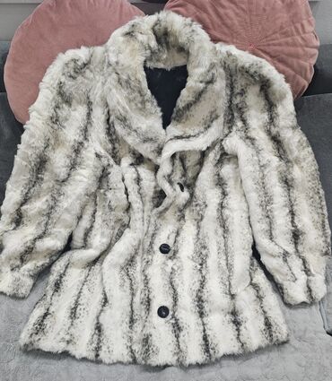 Krzneni kaputi: L, Sa postavom, Veštačko krzno, bоја - Šareno — 3