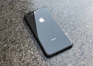 Apple iPhone: IPhone 8 Plus, Б/у, 64 ГБ, Black Titanium, Кабель, 74 %