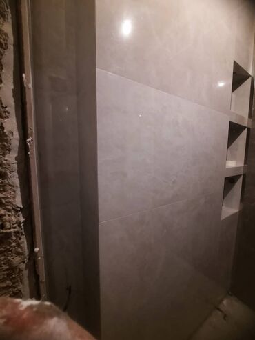 Укладка плитки: Подготовка стен для укладки, Подготовка стен для грунтовки, Резка плитки | Мраморная плитка, Керамическая плитка, Керамогранитая плитка | Горизонтальная укладка, Вертикальная укладка Больше 6 лет опыта — 4