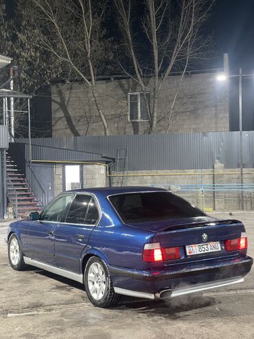 приматок е34: BMW 525: 1993 г., 2.5 л, Механика, Бензин, Седан