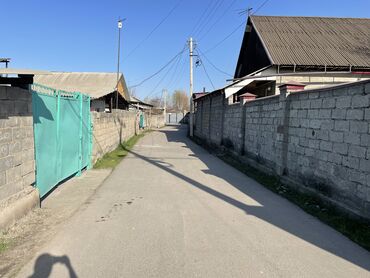 продаю поросят в Кыргызстан | СВИНЬИ: 5 комнат, Гараж, Утепленный, Сарай