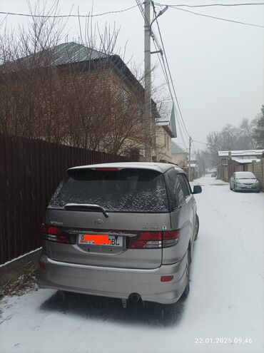 Toyota: Toyota Estima: 2003 г., 2.4 л, Автомат, Газ, Минивэн