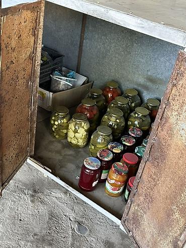тумба с раковиной: Металлический хозяйственный шкаф большого размера.
Срочно продается! — 3