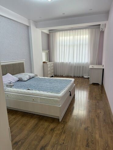 Köhnə tikili: Xırdalan, 3 otaqlı, Köhnə tikili, 122 kv. m -da lalafo.az — 12 Köhnə tikili: Xırdalan, 3 otaqlı, Köhnə tikili, 122 kv. m — 12