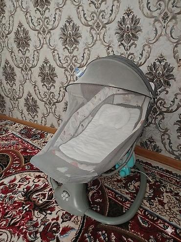 usaq ucun sebet: Uşaq üçün elektrikli beşik/sallanacaq kreslo - Rəng: boz - Mesh cibək — 1