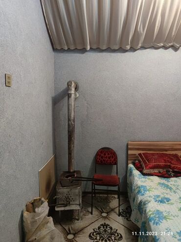 Bağ evlərinin kirayəsi: 50 kv. m, 2 otaqlı, Hovuzsuz, Qaz, İşıq, Kanalizasiya — 10