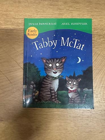 bayan musiqi: Məhsul: Uşaq kitabı – “Tabby McTat: Early Reader” Müəllif: Julia — 1