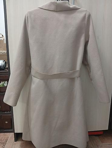 kasmir kaput: Elegantan ženski kaput – bež/boja peska - Model: wrap/pepeljarski — 4